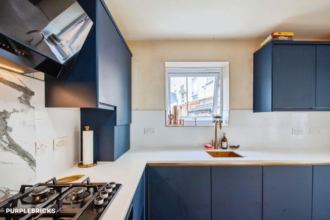20, Kenninghall View, Sheffield photo 4