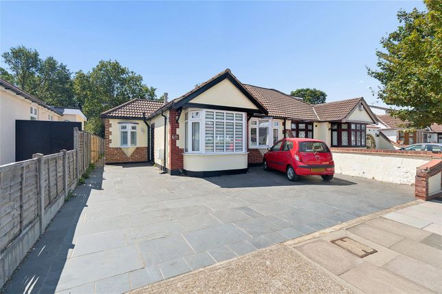 2-bed house on 61, Woodhall Crescent, Hornchurch, £550,000