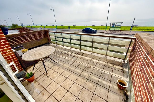 Arismore Court, Marine Parade West, Lee-on-the-Solent photo 2