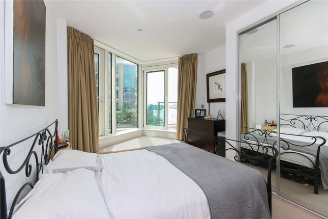 Flat for sale in Ensign House, Juniper Drive