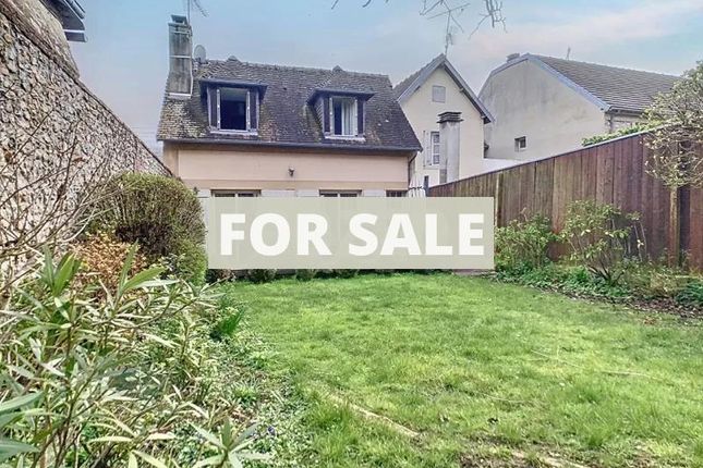 Property for sale in Honfleur, Basse-Normandie, 14600, France