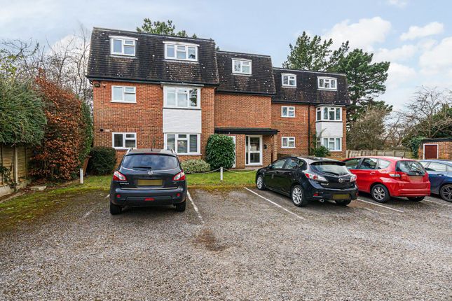 Thumbnail Flat for sale in St. Georges Road, Farnham