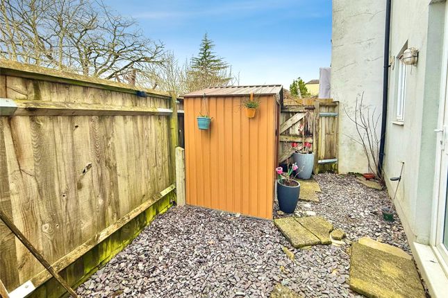 19, School Hill, Pulborough photo 3
