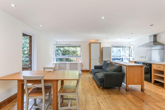 108, Mary Datchelor Close, London photo 4