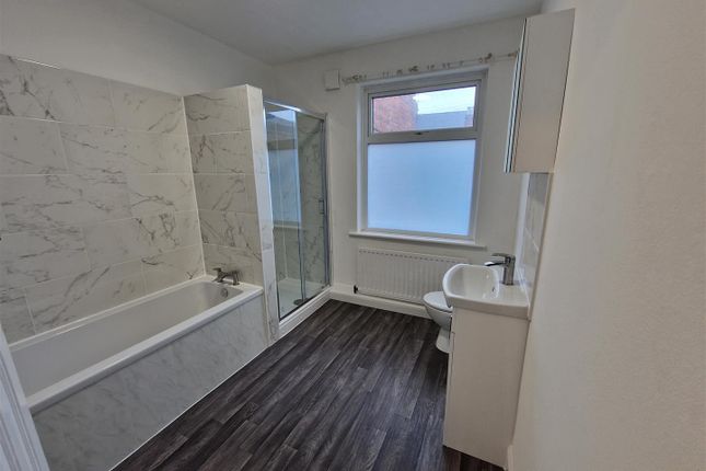 346, Simonside Terrace, Heaton photo 2