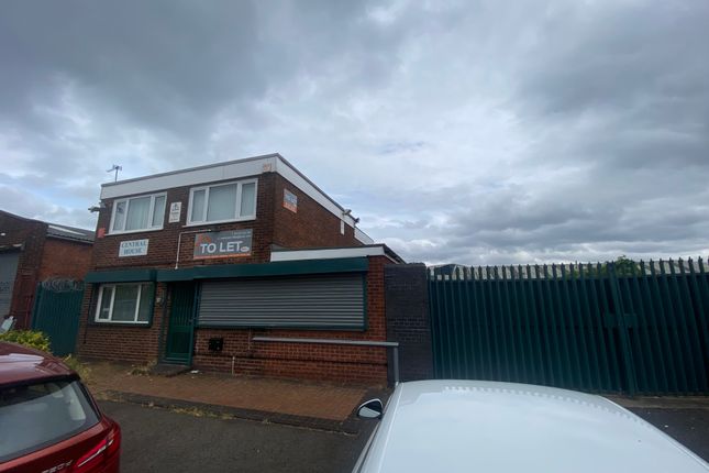 Light industrial to let in Lyng Lane, West Bromwich