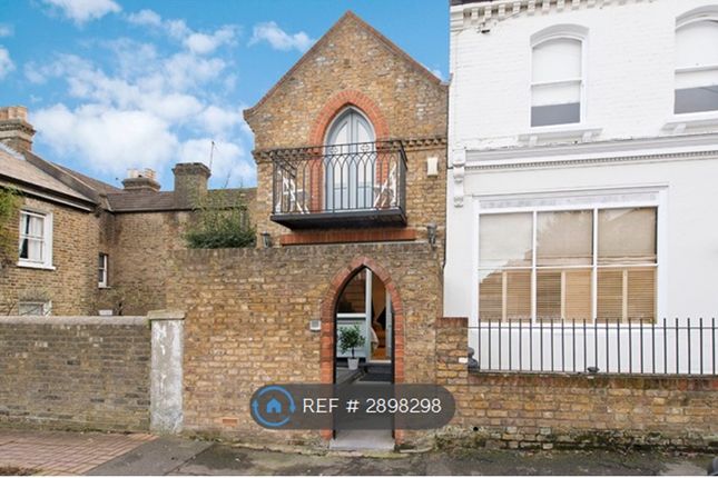 The Coach House, Sedleigh Road Wandsworth, London photo 3