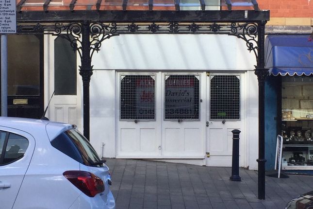 Retail premises to let in Colwyn Bay, Colwyn Bay