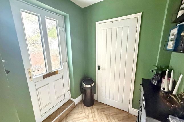 5, West Street, Stanley photo 4