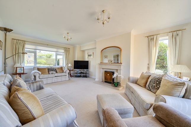 Foxgrove, Syreford Road, Cheltenham photo 4