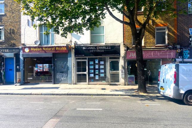 Retail premises to let in Parkway, London