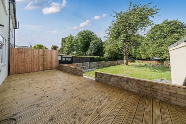 62, Marion Crescent, Orpington photo 4