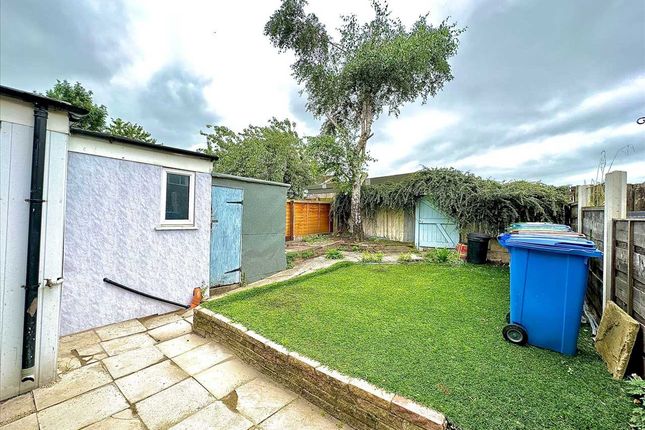 End terrace house to rent in Micklehurst Green, Offerton, Stockport