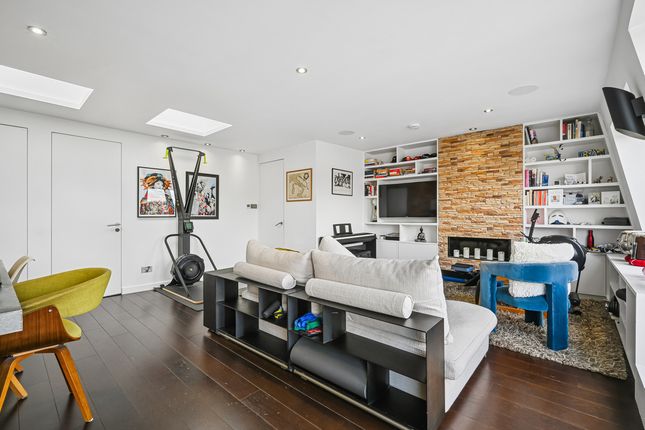 Flat 6, 224 Old Brompton Road, London photo 3