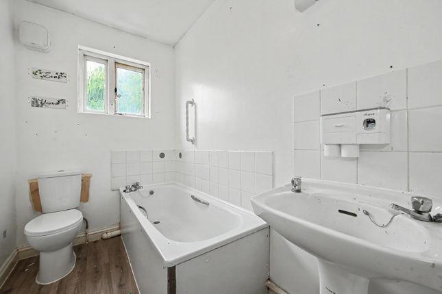 40 Flat 2, Russell Street, Reading photo 5