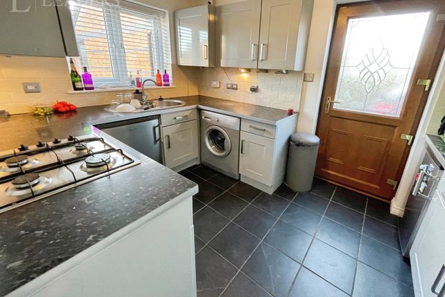 5, Hebrides Close, Derby photo 2