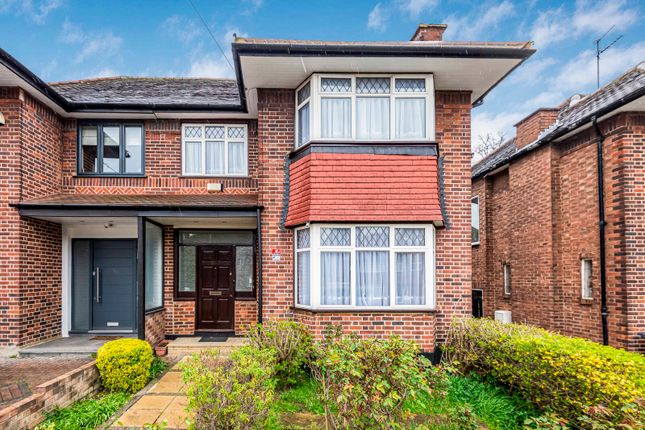 Thumbnail Semi-detached house to rent in Thornfield Avenue, Mill Hill, London