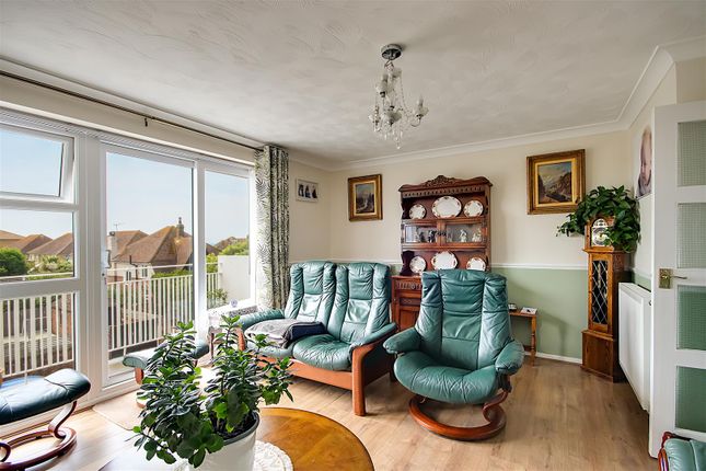 9 Walberton Court,, Latimer Road, Worthing photo 4