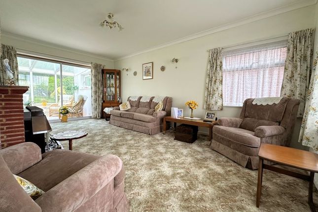 26, The Thicket, Fareham photo 2