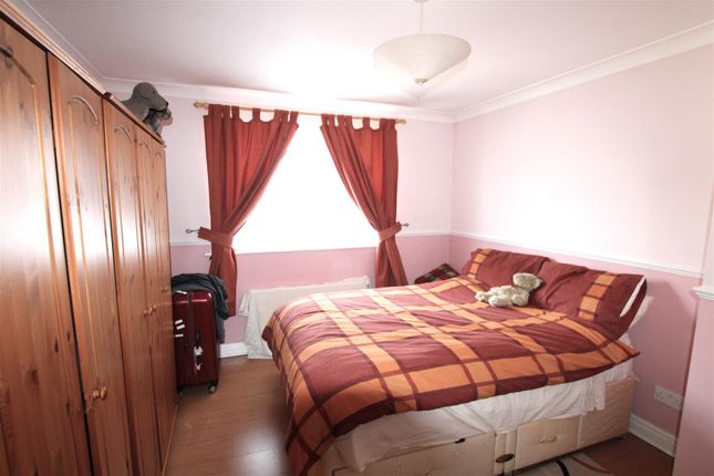 1, Harrington Court, Hull photo 5