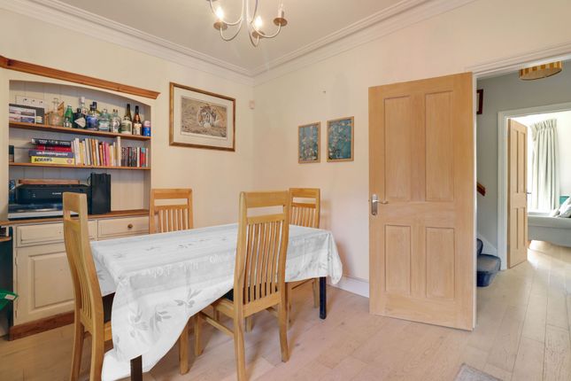 3 Hurstfield Road, West Molesey photo 4