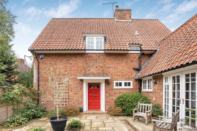 1, Barleycroft Green, Hertfordshire photo 2