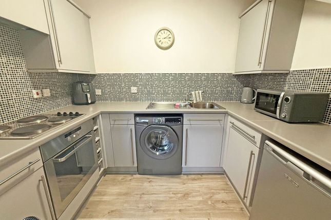 7, Innisfree Close, Birmingham photo 4