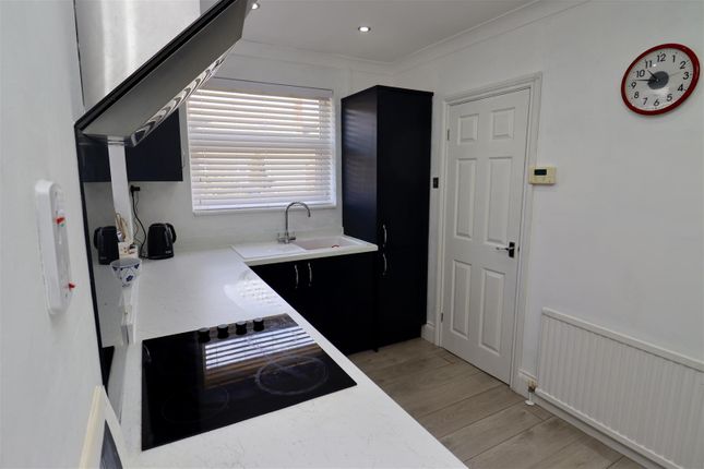 3, Hawthorn Way, Gilberdyke Brough photo 4