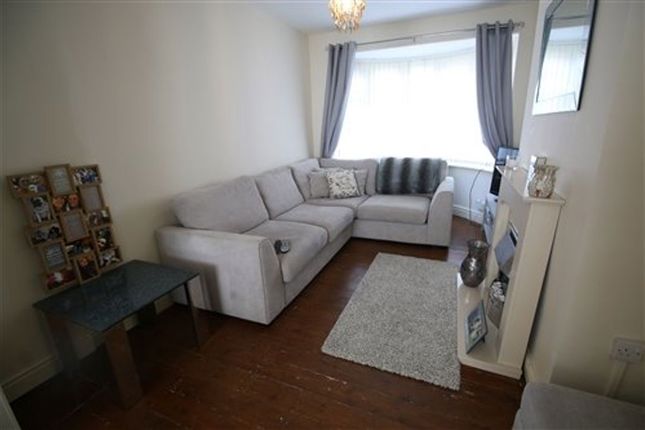 49, Aysgarth Road, Darlington photo 3