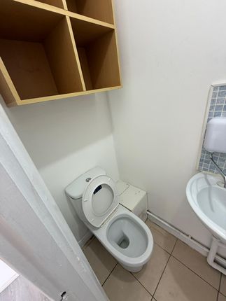 14, Burnham Road, Dagenham photo 5