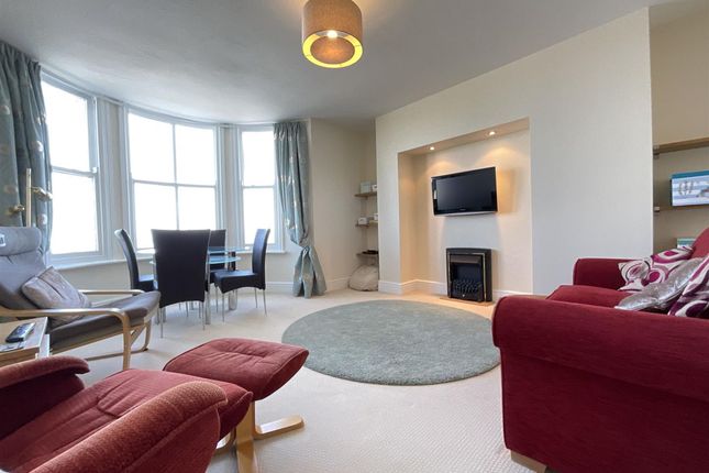 Flat 4, 27 Blenheim Terrace Queens Parade, Scarborough photo 2