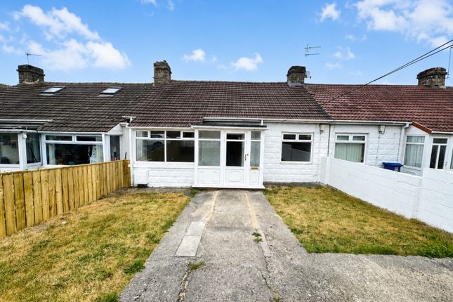 2-bed house on 6, Yoden Avenue, Peterlee, £120,000