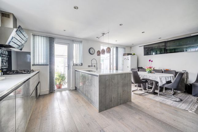 397, Green Lane, London photo 2