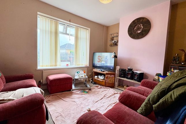 Twynyffald Road, Blackwood photo 3