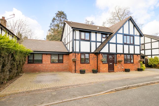 Detached house for sale in Canterbury Close, Chigwell, Essex