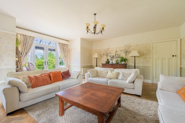 15, Crescent Road, Telford photo 4