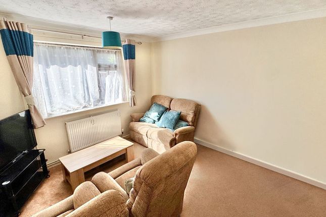 18, Willow Court, Lincoln photo 2