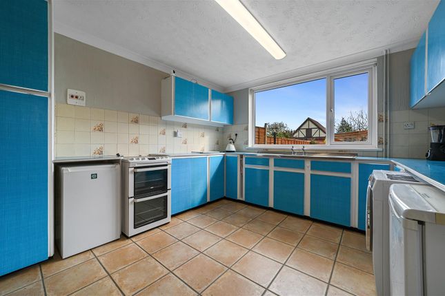Sandown, Windmill Road, Manningtree photo 4
