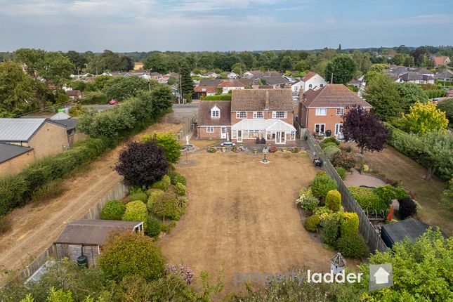 Treetops, Woodbastwick Road, Norwich photo 4