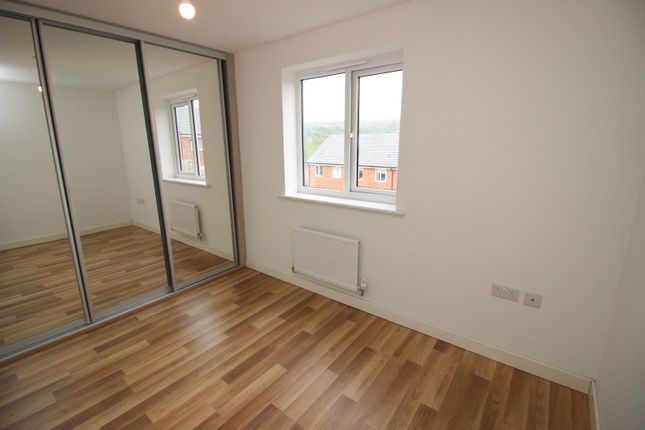 4, Poppy Drive, Darwen photo 4