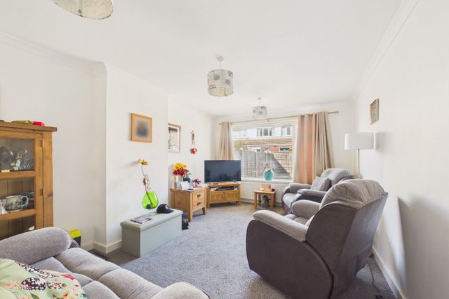 21 Beech Close, Sproatley, East Riding of Yorkshire photo 2
