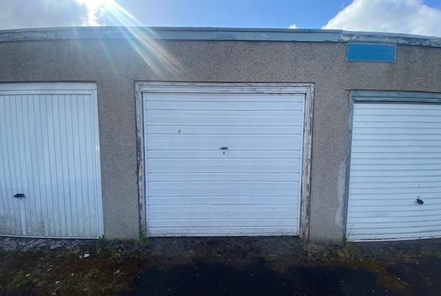 1 bed parking/garage to rent in Glen Mark, East Kilbride, South Lanarkshire G74