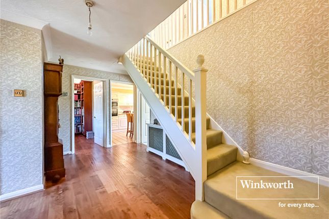8, Cedar Way, Dorset photo 4