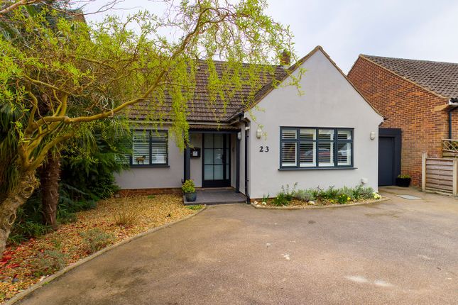 Thumbnail Detached house for sale in Lavender Way, Hitchin