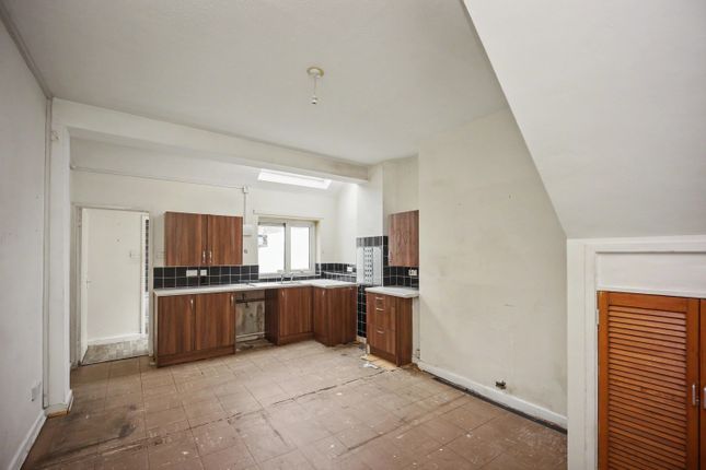 14 Wrights Terrace, Liverpool photo 4
