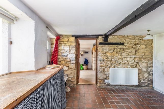 Folly Cottage,, Bourton on the Hill, Gloucestershire photo 4