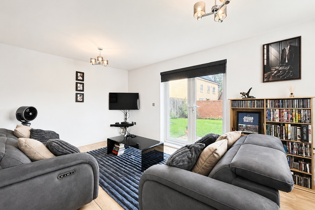 18, Montague Side, Essex photo 2