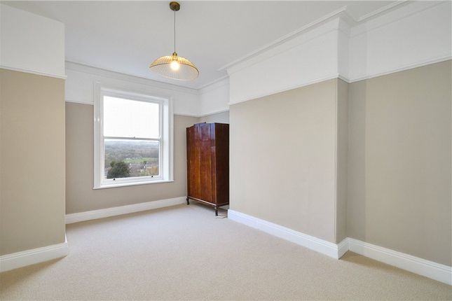 Flat 2, 119, Bolling Road, West Yorkshire photo 4