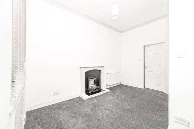 Flat for sale in 3 Mid Brae, Dunfermline