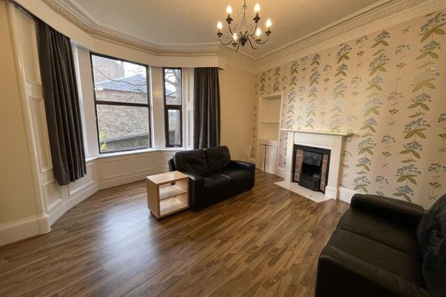 3 bed flat to rent in Paradise Road, Dundee DD1
